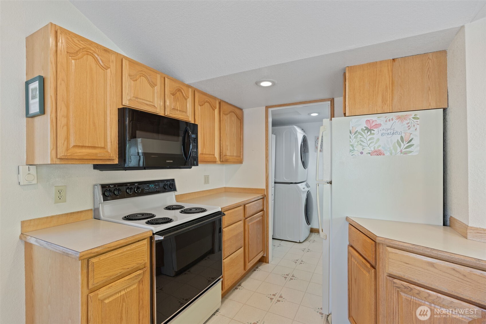 811 Euclid Way Property Photo 18