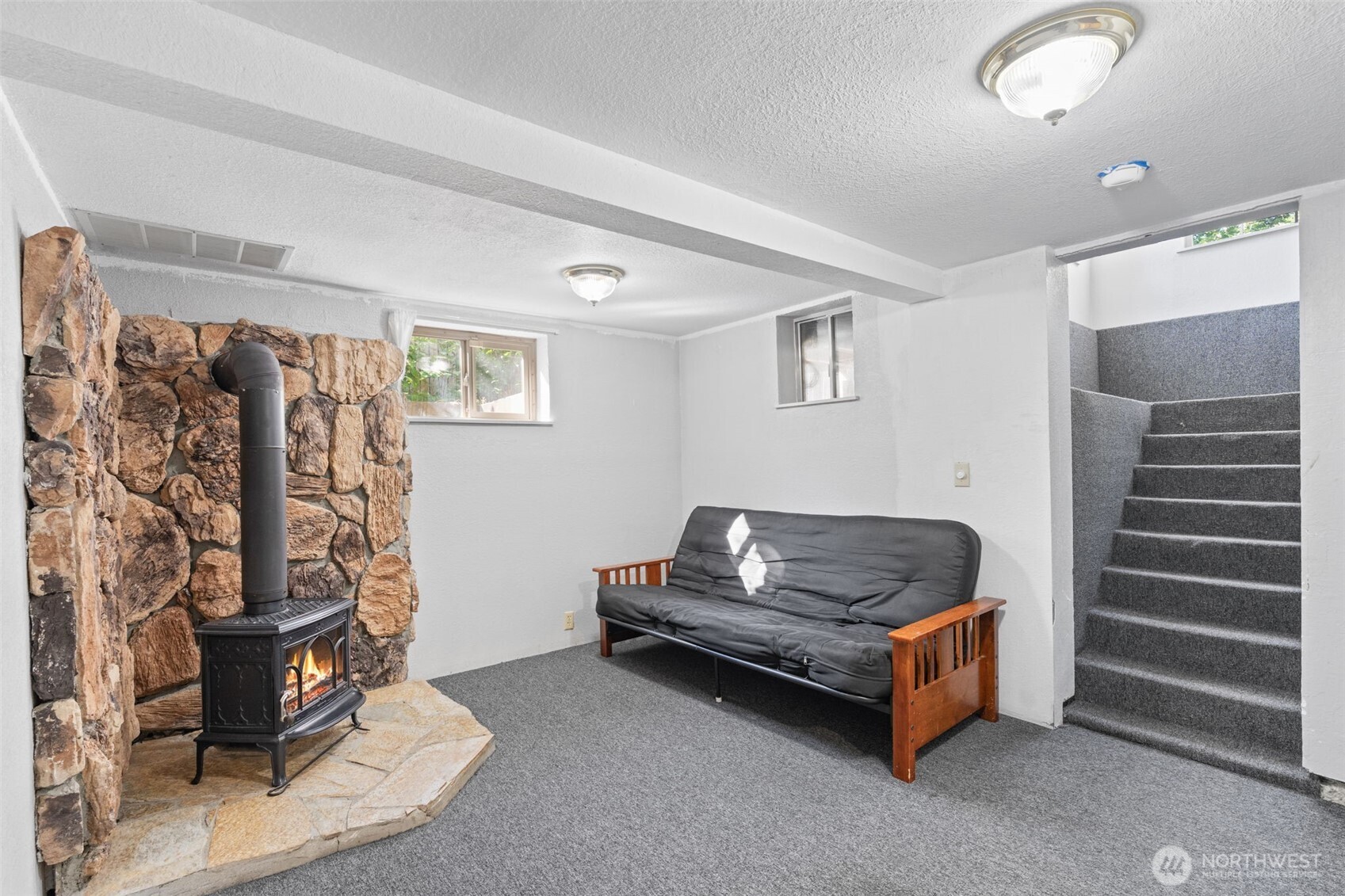 811 Euclid Way Property Photo 19