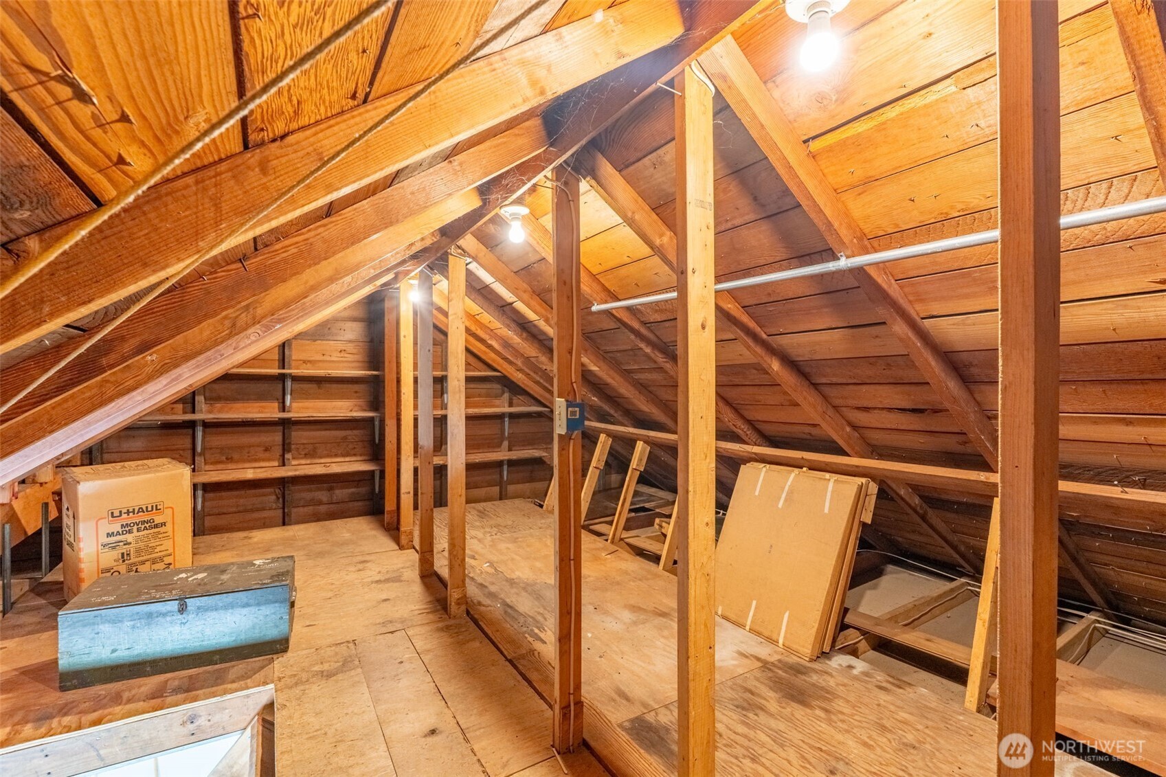 811 Euclid Way Property Photo 32