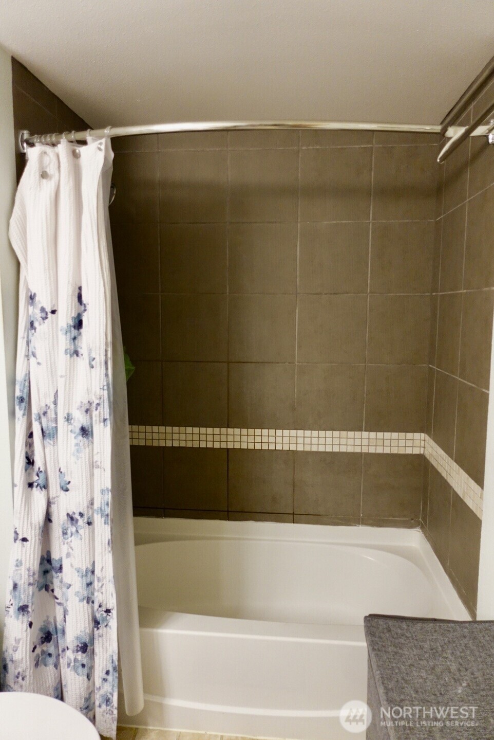 3333 Wallingford Avenue 307 Property Photo 13