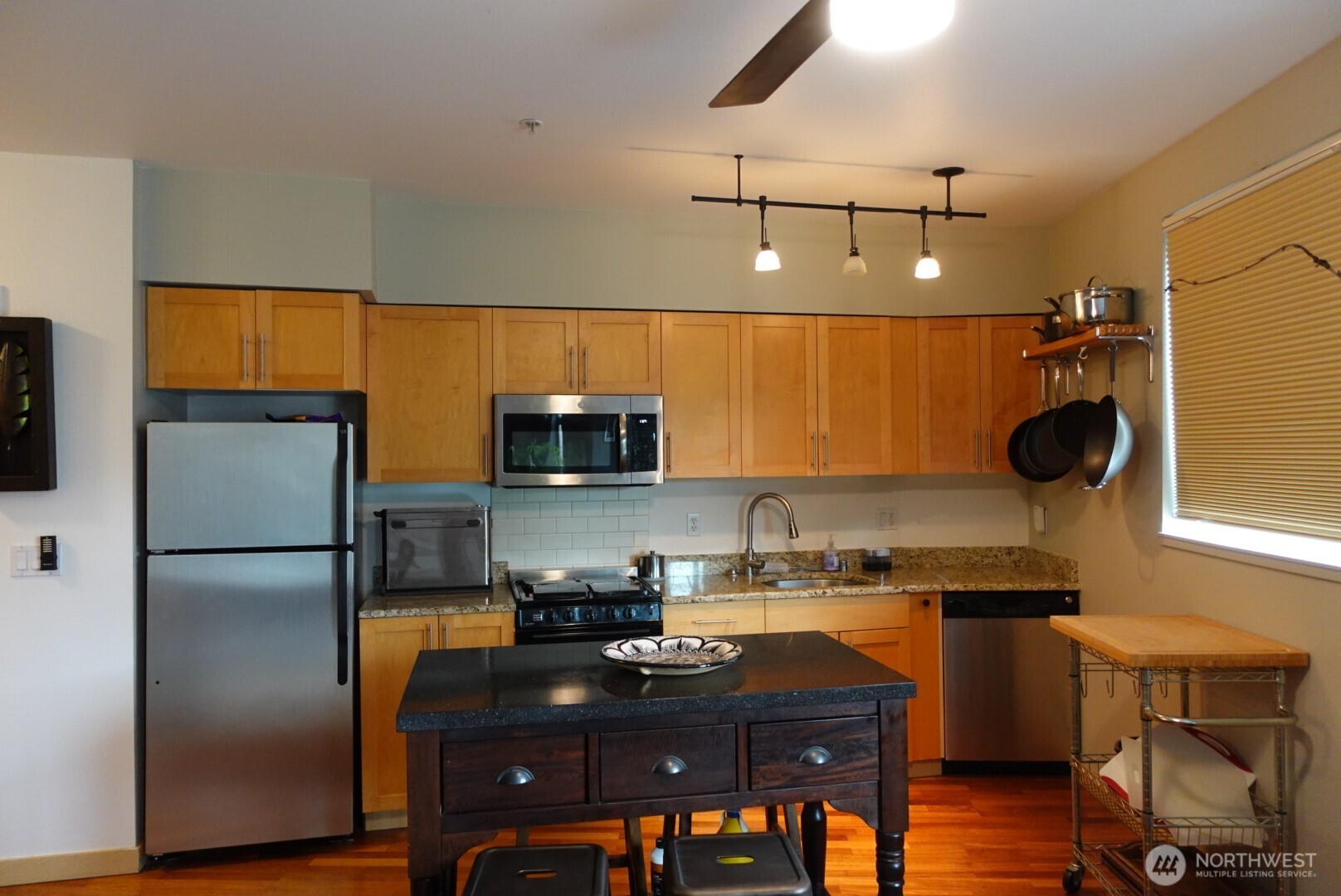3333 Wallingford Avenue 307 Property Photo 16