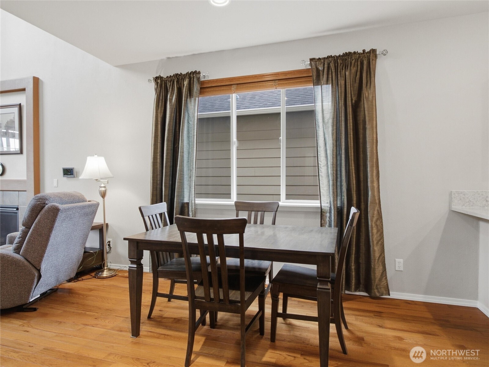 5409 Parkside Drive Property Photo 8