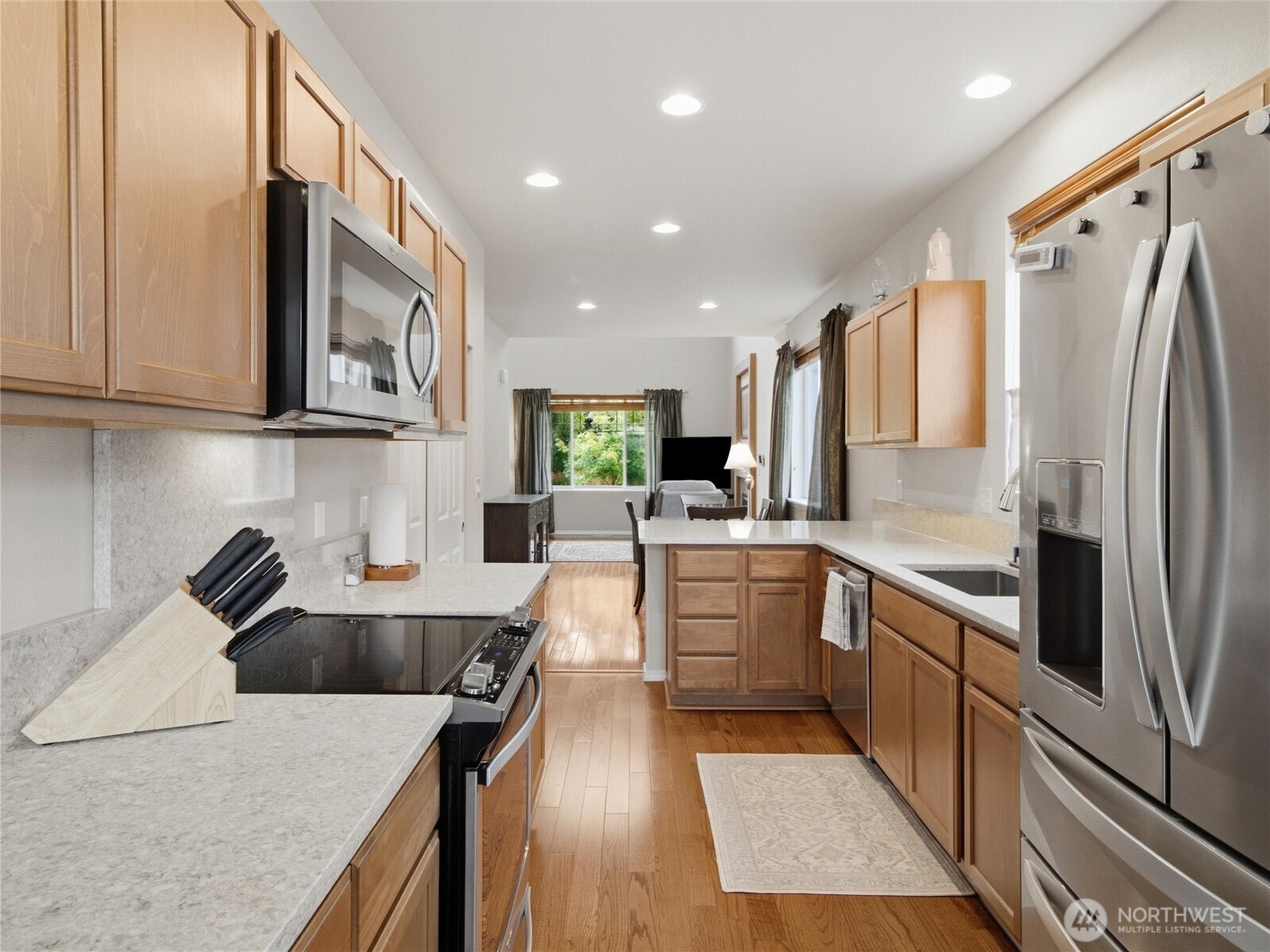 5409 Parkside Drive Property Photo 10