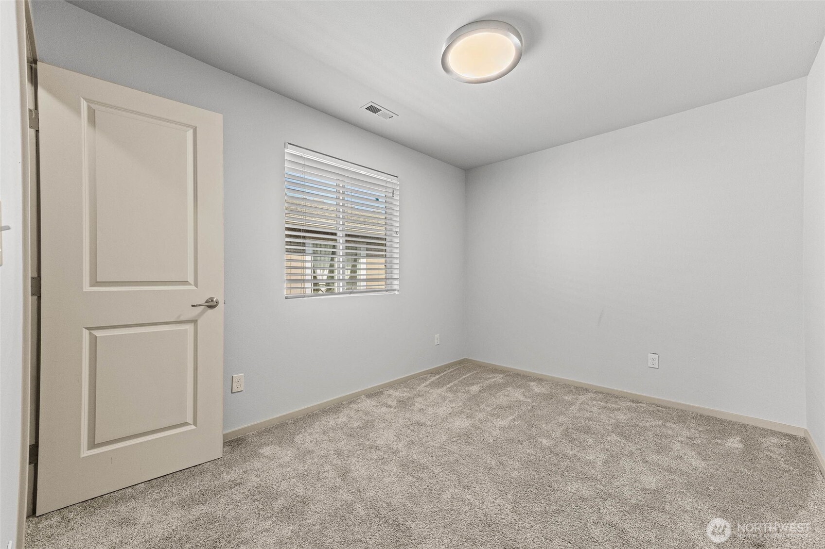 20523 5th Avenue Ct Property Photo 15