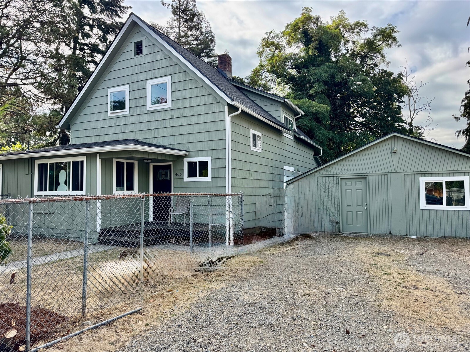 406 117th Street Property Photo 1