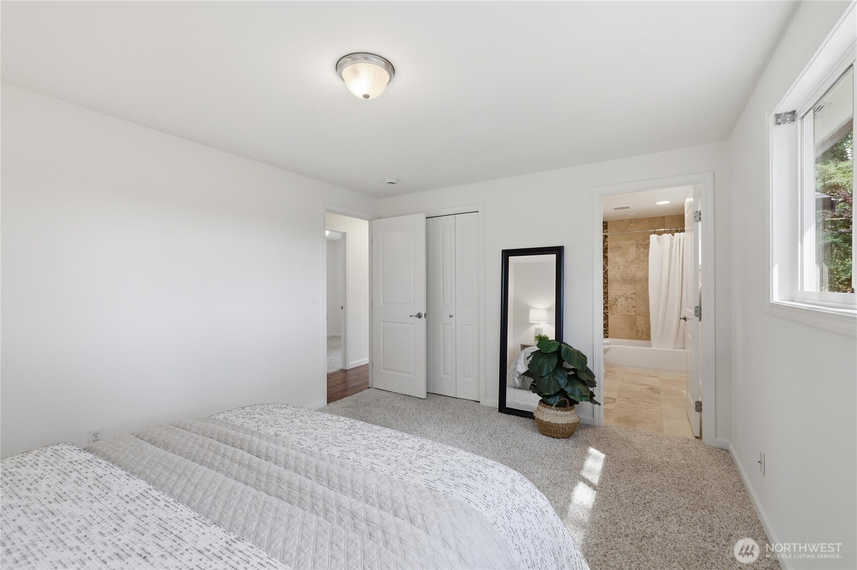 12615 Ne 142nd Street Property Photo 12