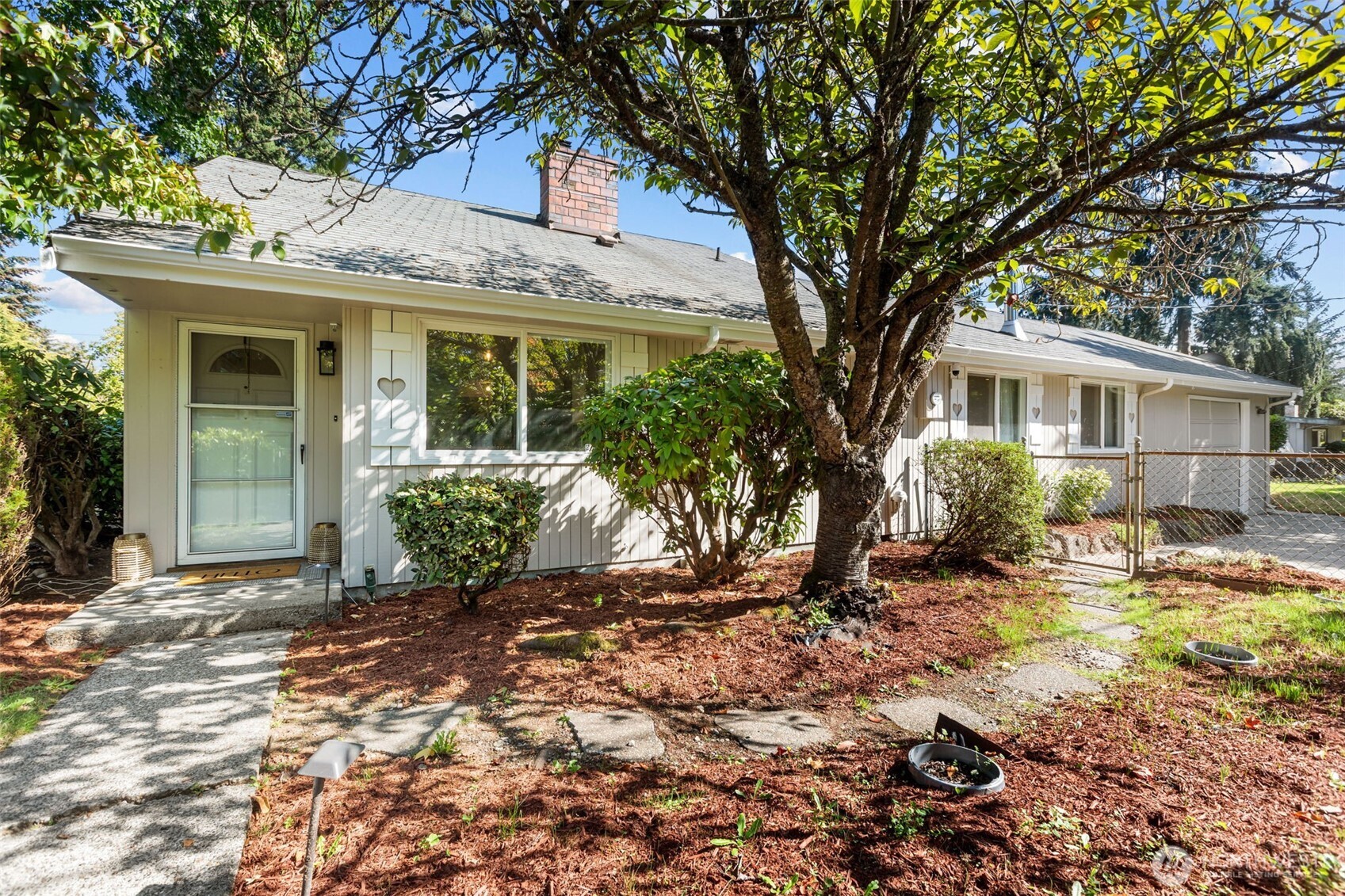 18806 4th Avenue Property Photo 1