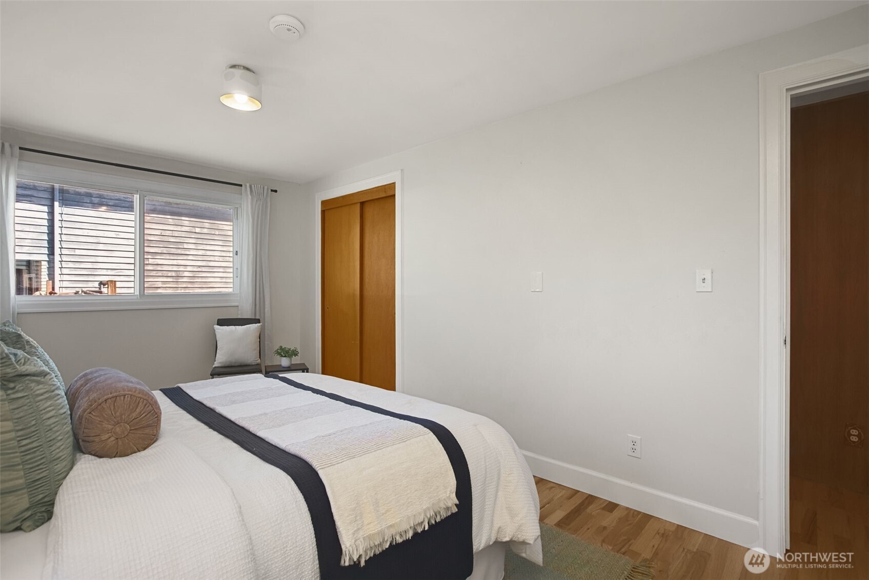 18806 4th Avenue Property Photo 26