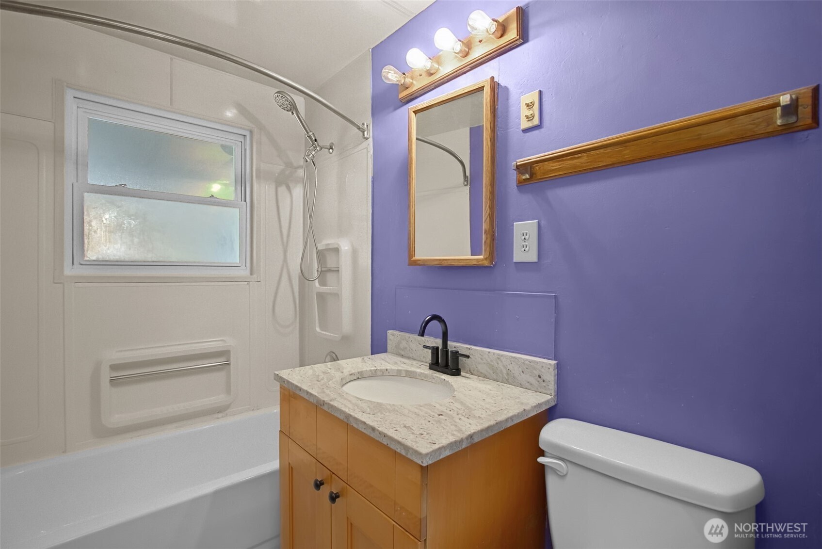 18806 4th Avenue Property Photo 29