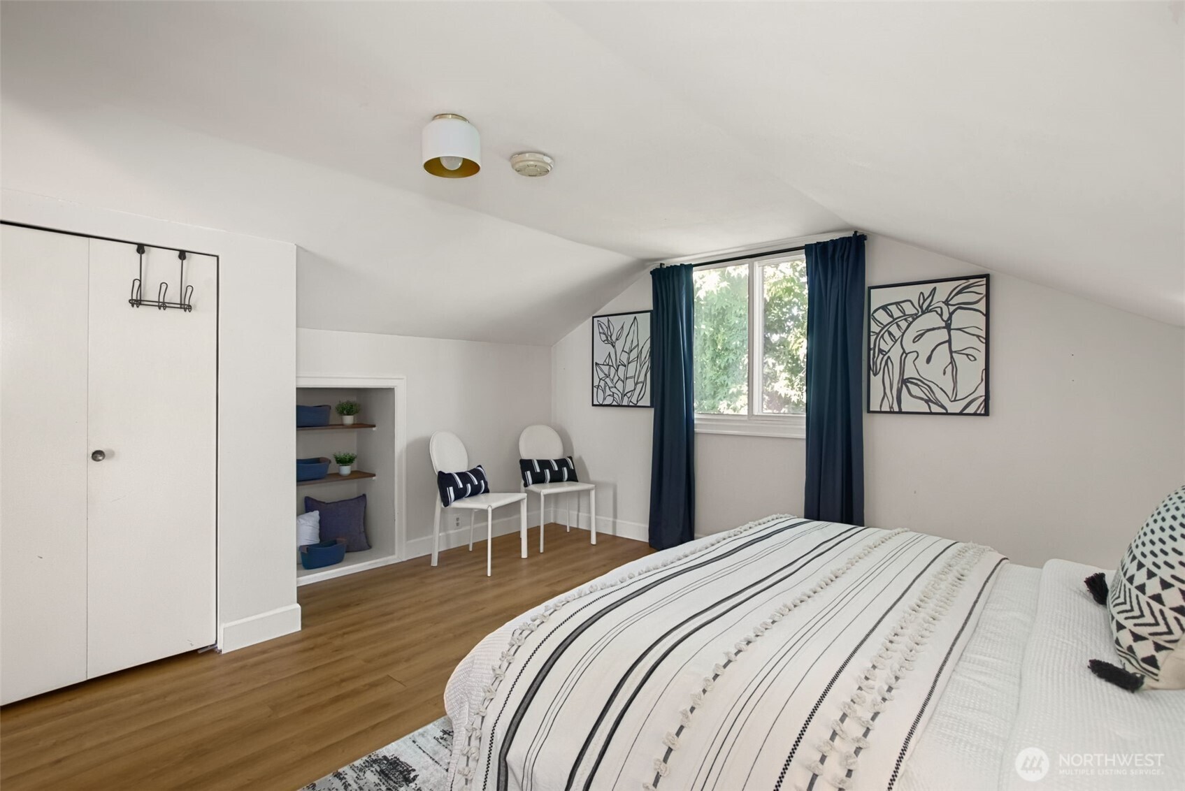 18806 4th Avenue Property Photo 31
