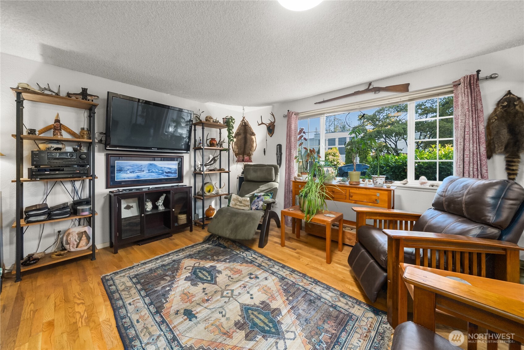 5503 152nd Street Property Photo 6