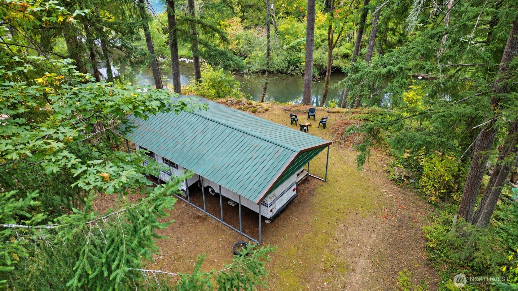 16302 Village Drive Property Photo 6
