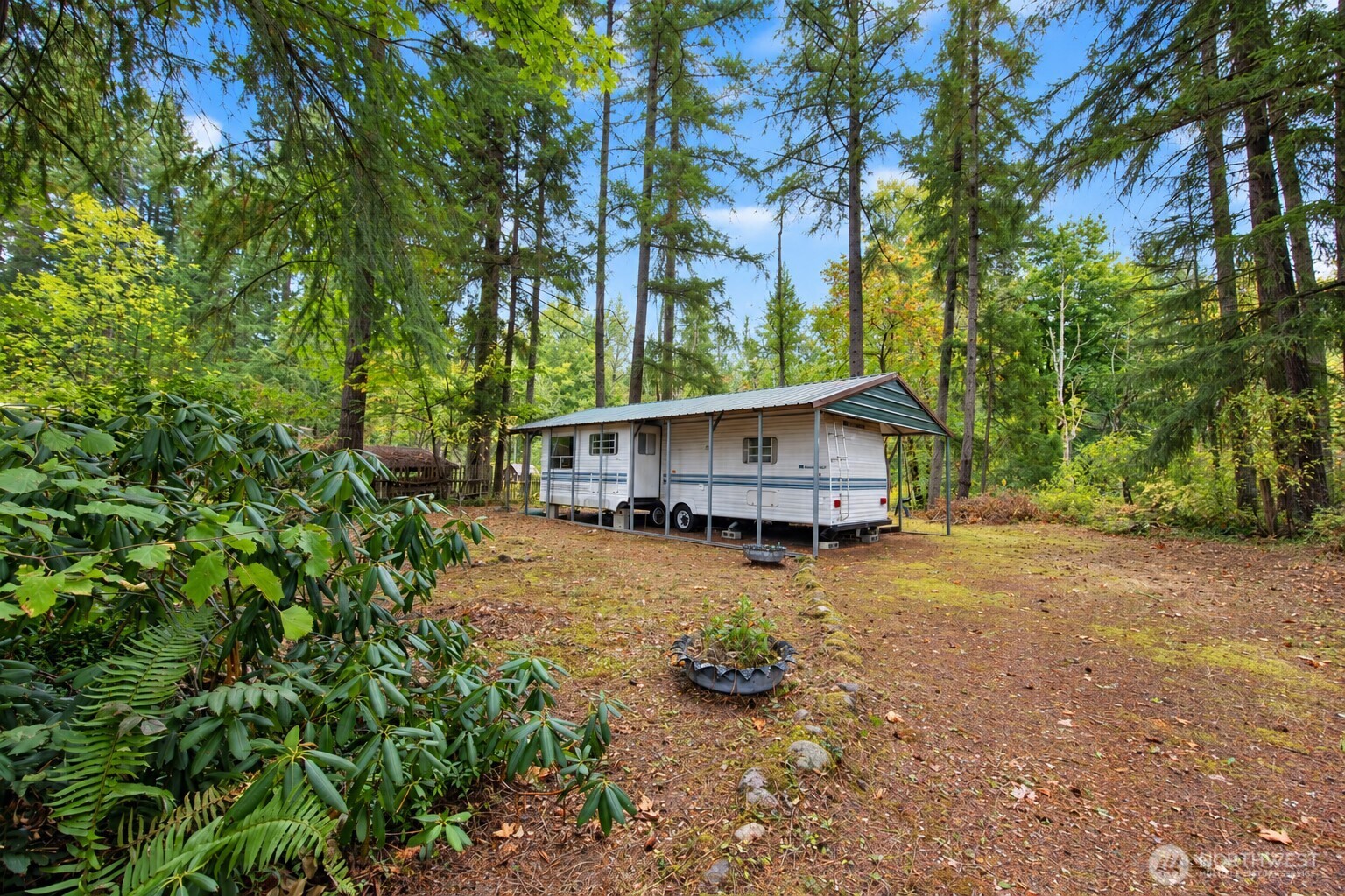 16302 Village Drive Property Photo 20