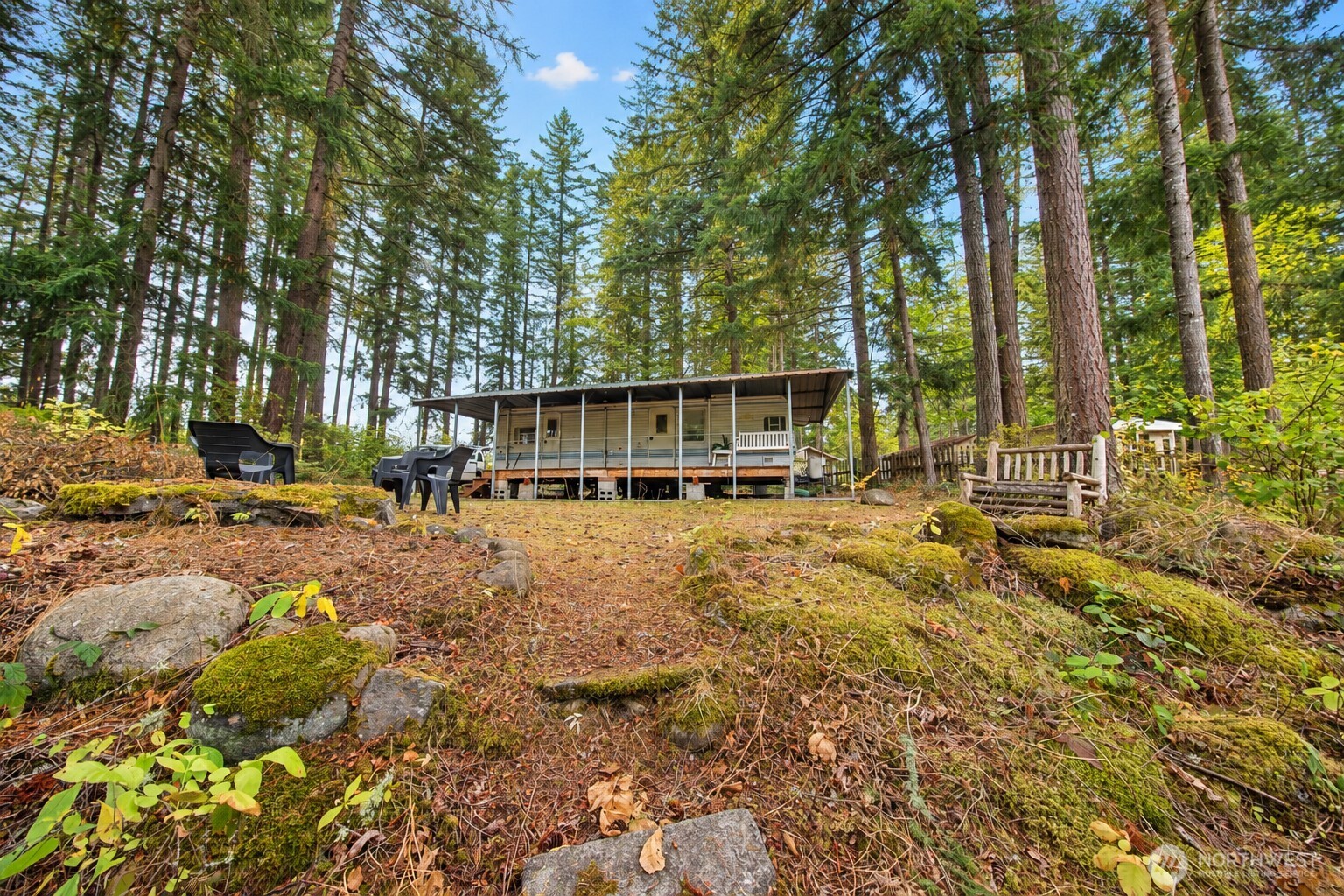 16302 Village Drive Property Photo 22