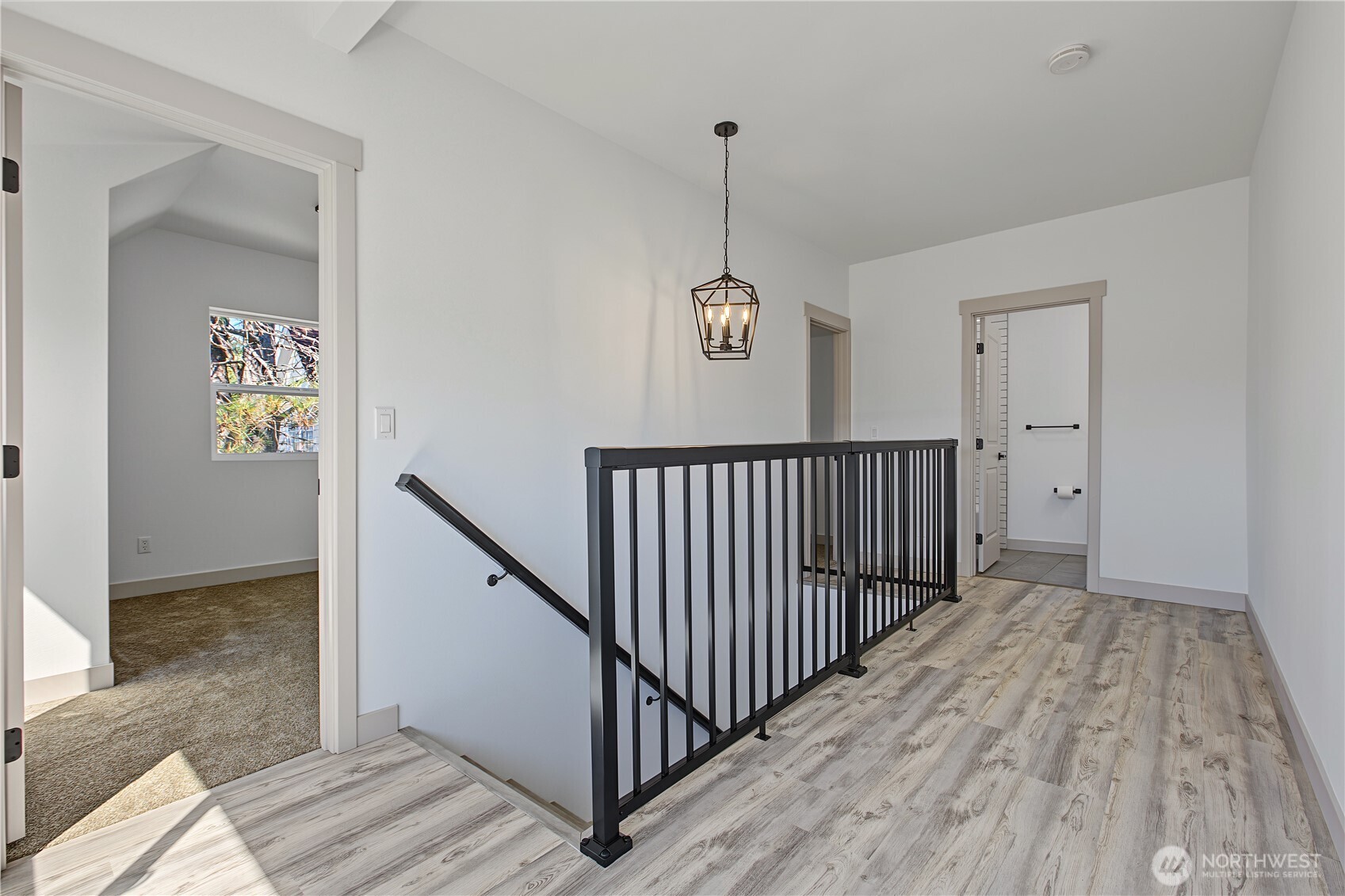 1905 Riverside Avenue Property Photo 13