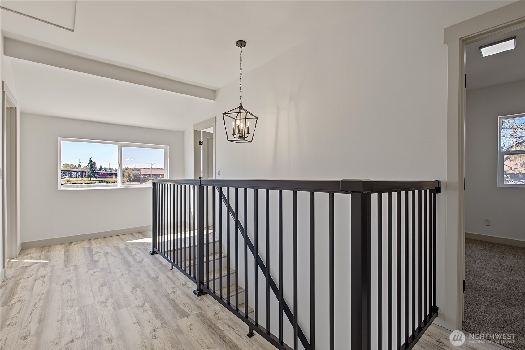 1905 Riverside Avenue Property Photo 14