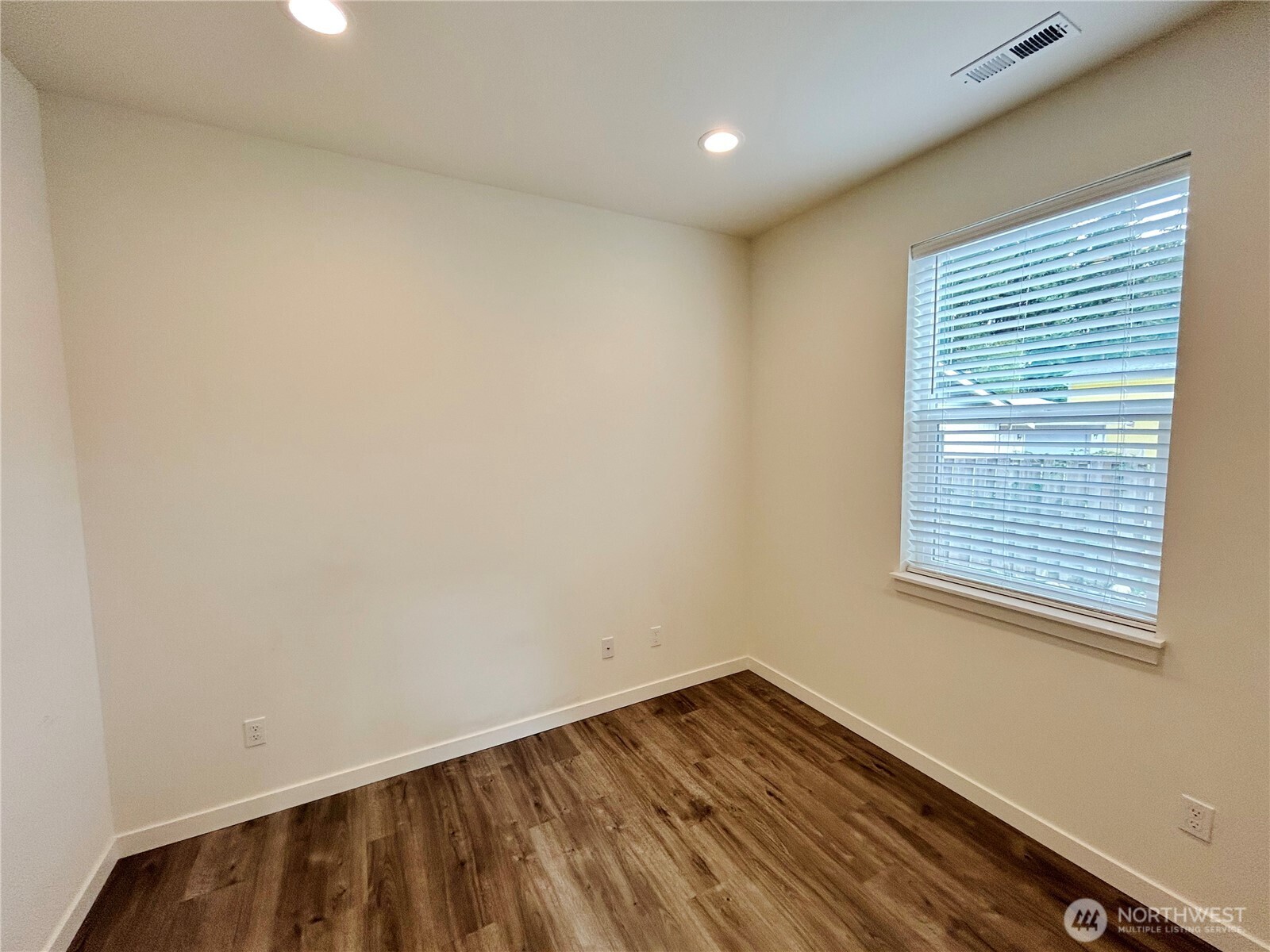 2708 Alderbrook Court Property Photo 15