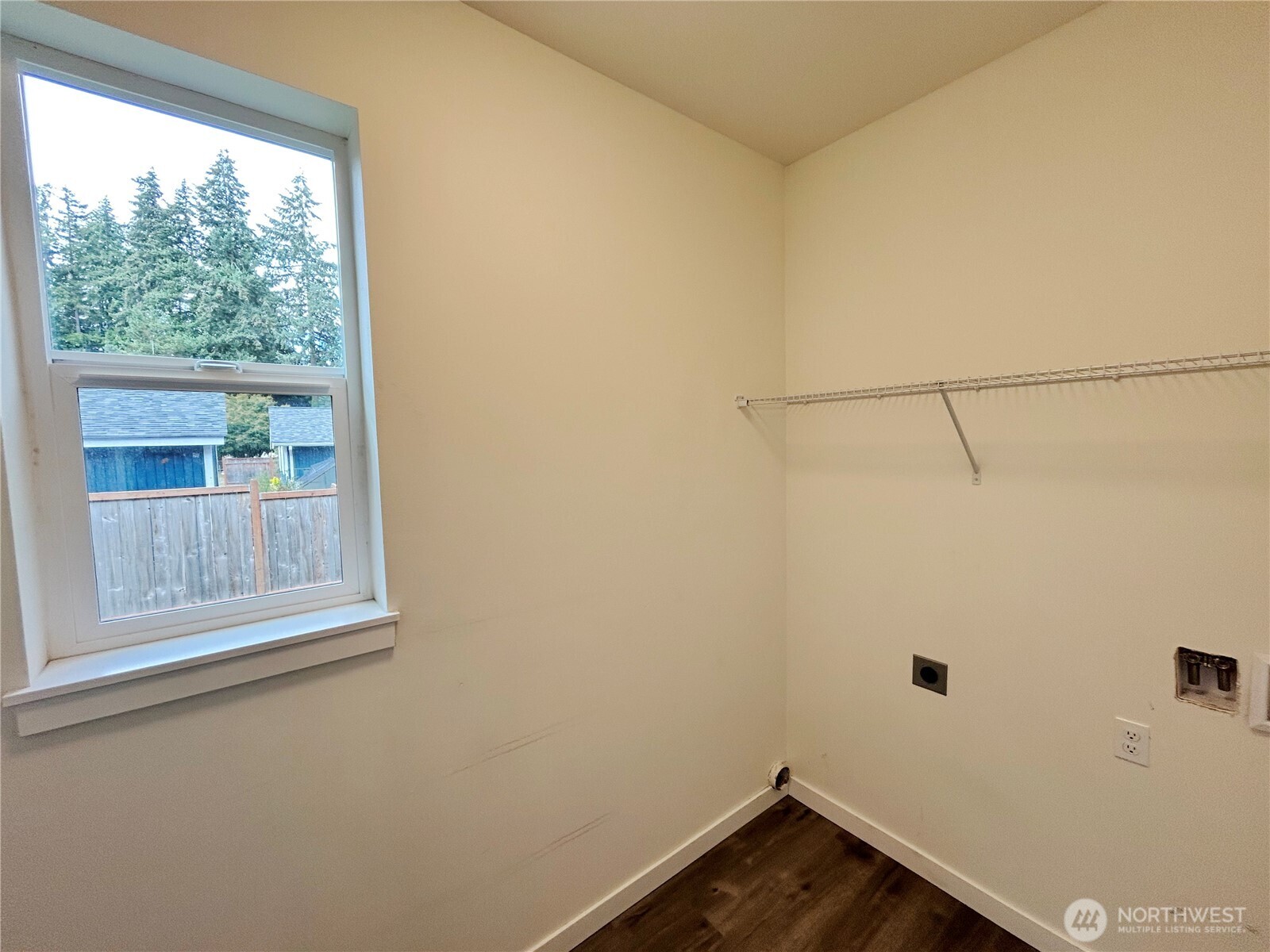 2708 Alderbrook Court Property Photo 17