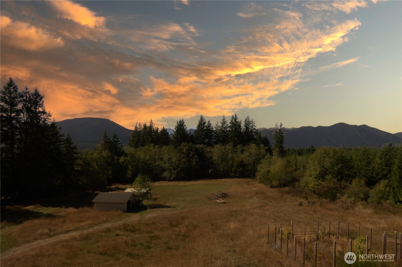 1812 Lindsay Hill Road Property Photo 4