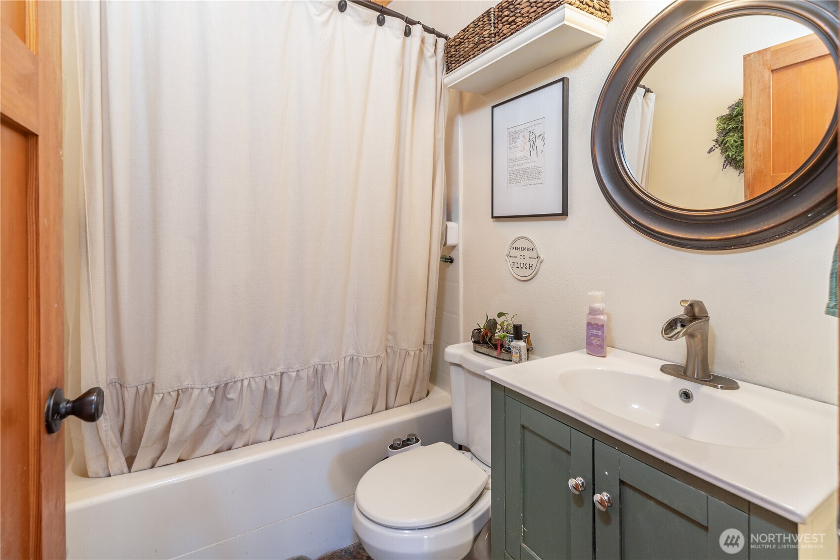 1812 Lindsay Hill Road Property Photo 18
