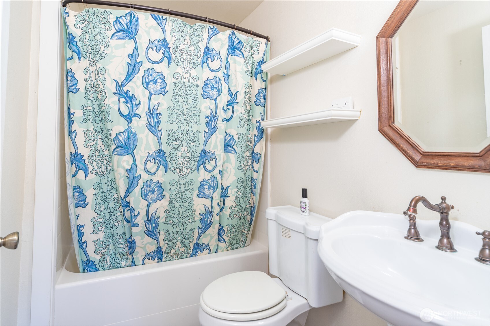 1812 Lindsay Hill Road Property Photo 27