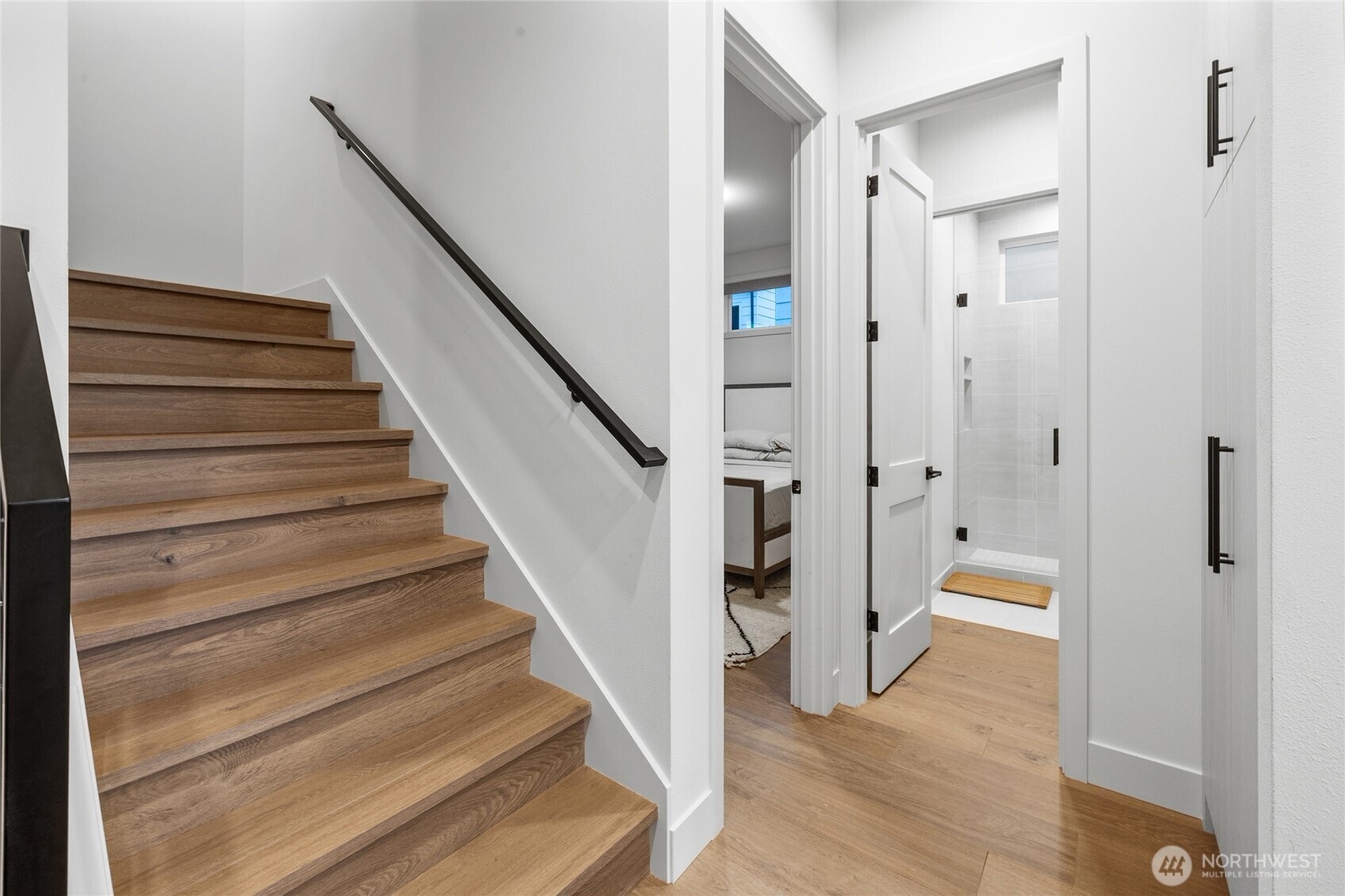 246 5th Avenue Property Photo 16