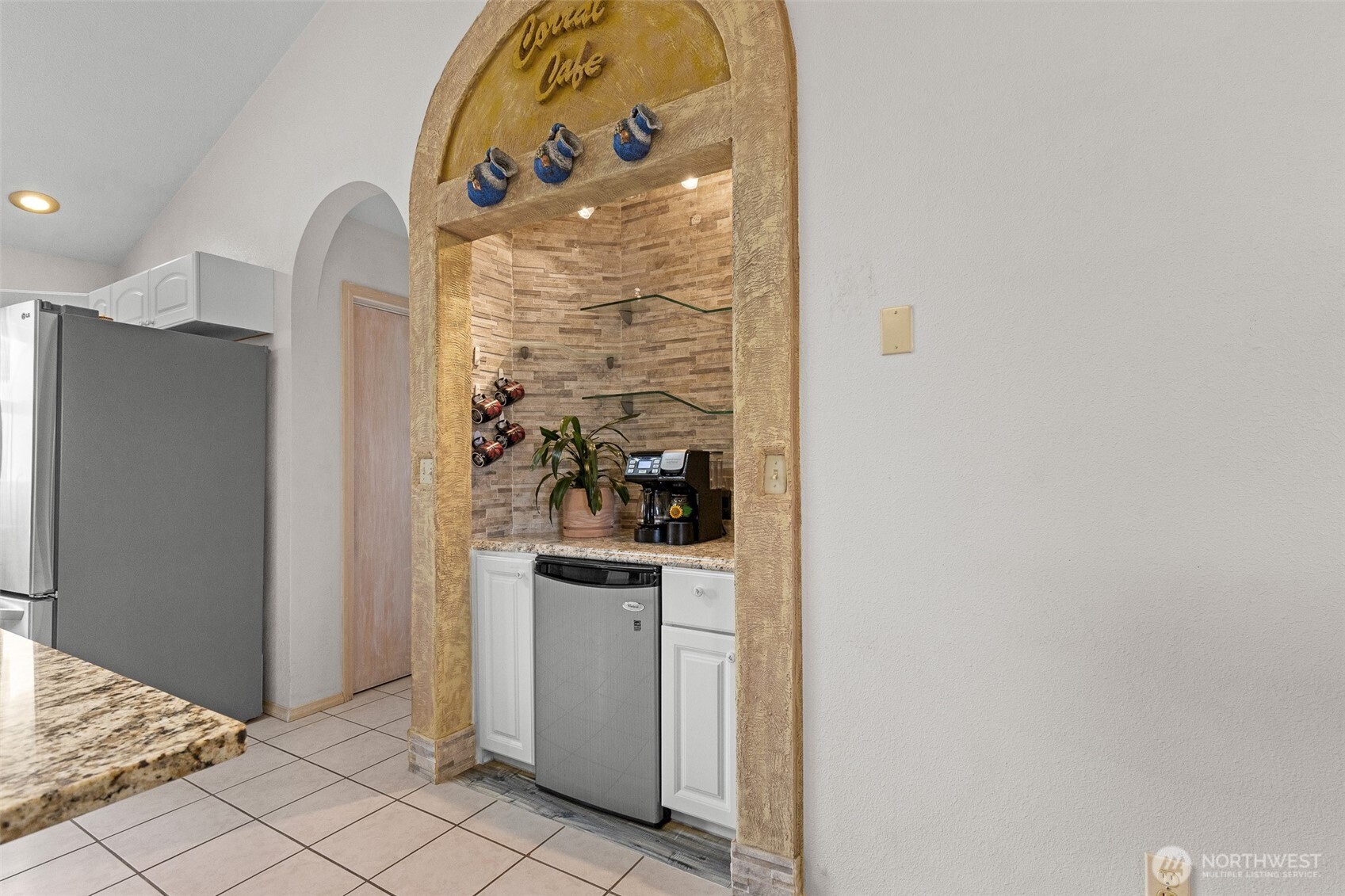511 Saint Hilaire Road Property Photo 14