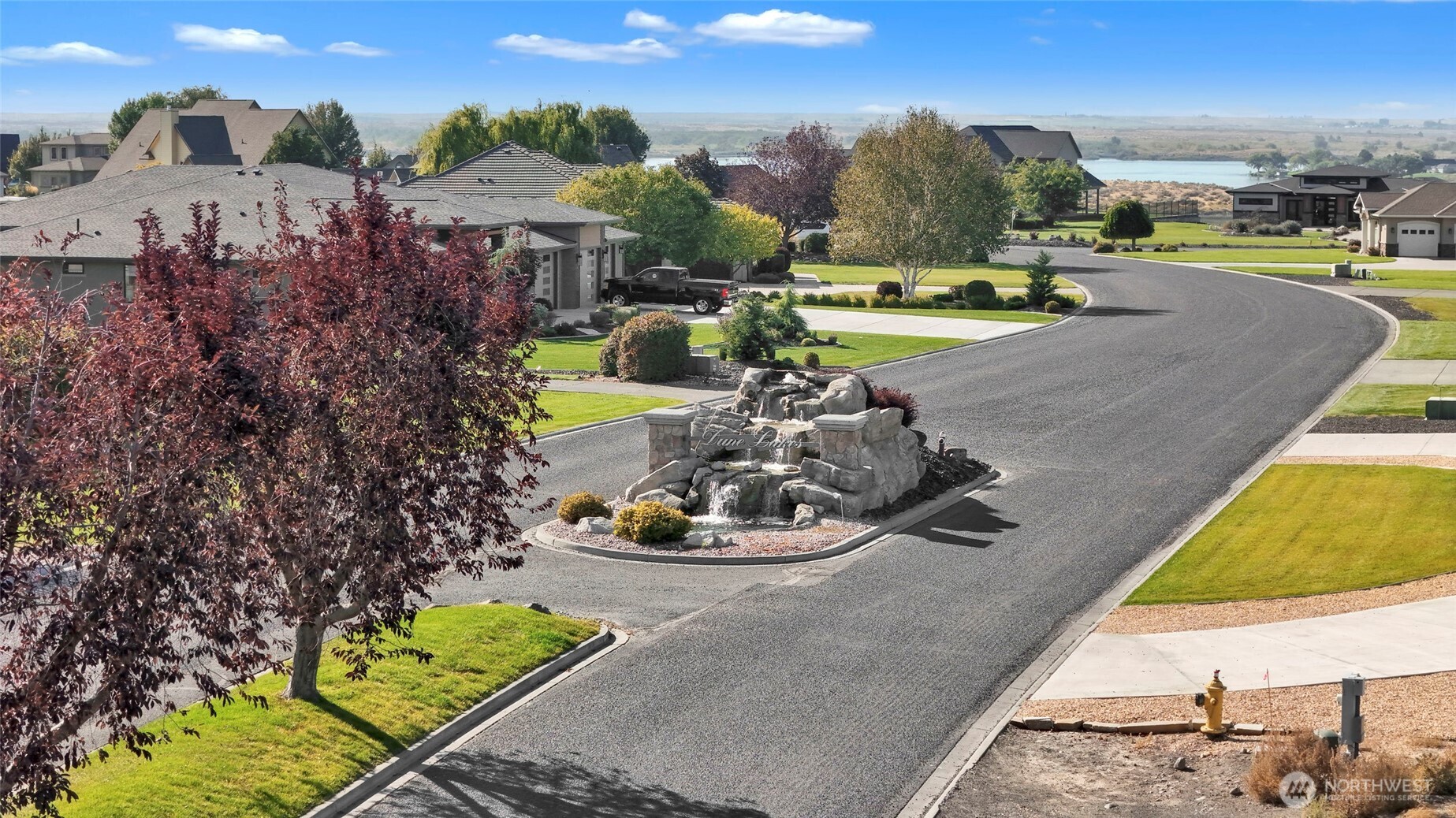 7524 Dune Lake Road Property Photo 3