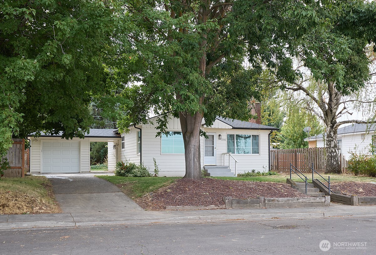 2340 Rainier Street Property Photo 1