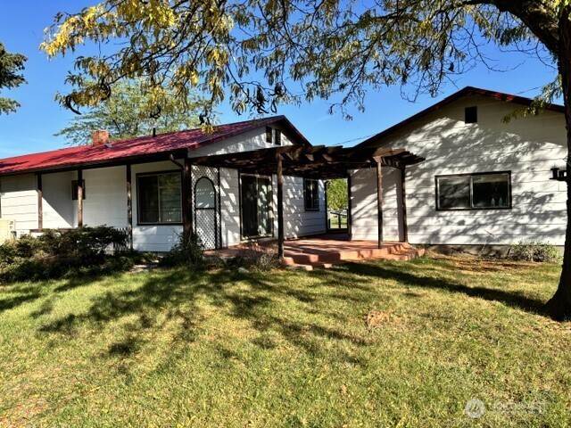 1601 Kernan Road Property Photo 3