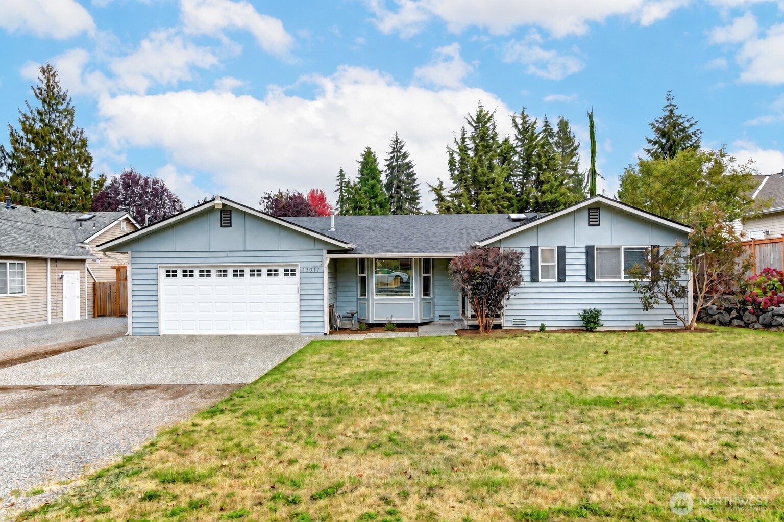 13017 25th Avenue Property Photo 2