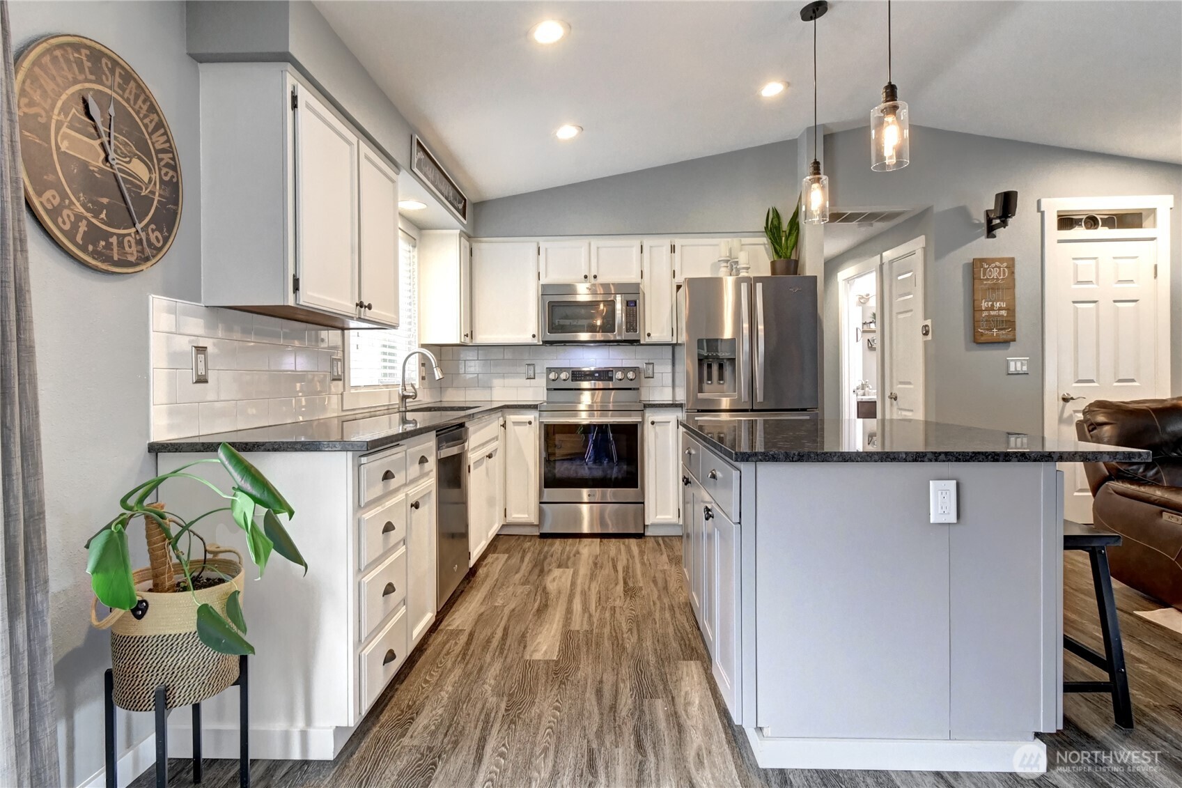 13017 25th Avenue Property Photo 9