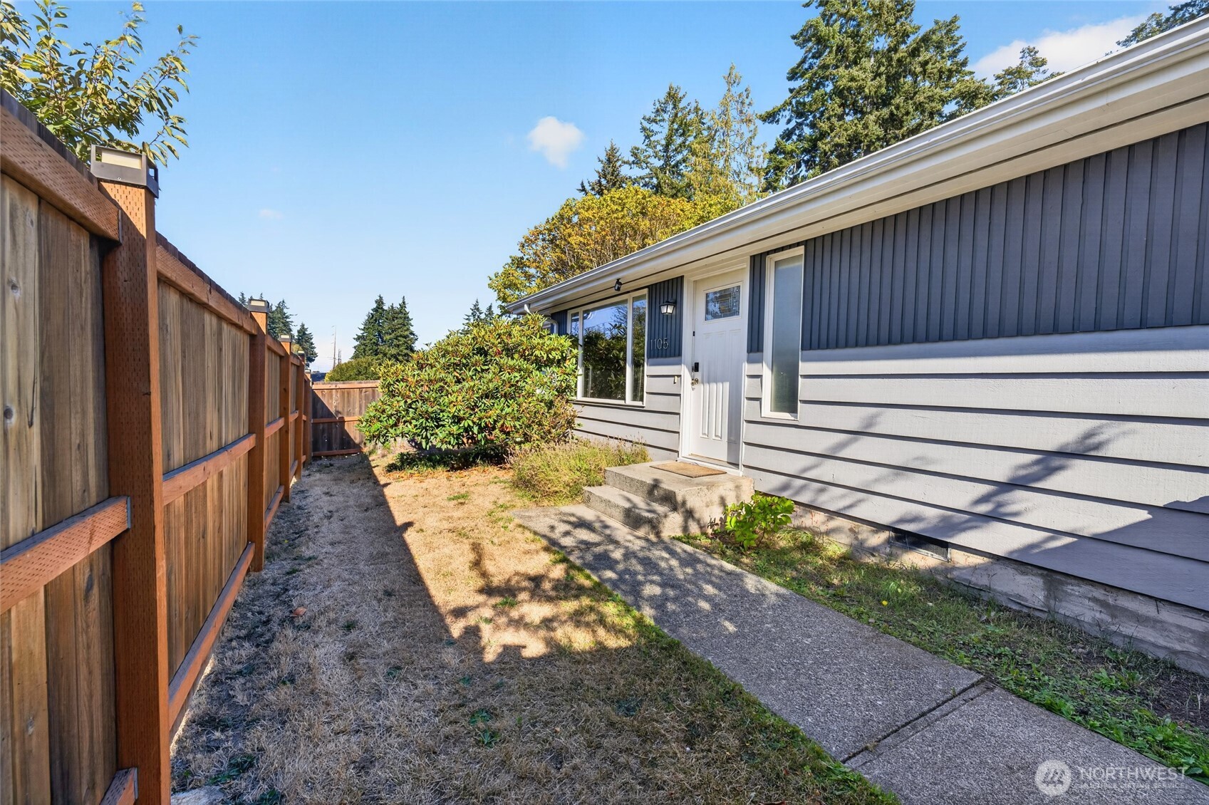 1105 S I Street Property Photo 9