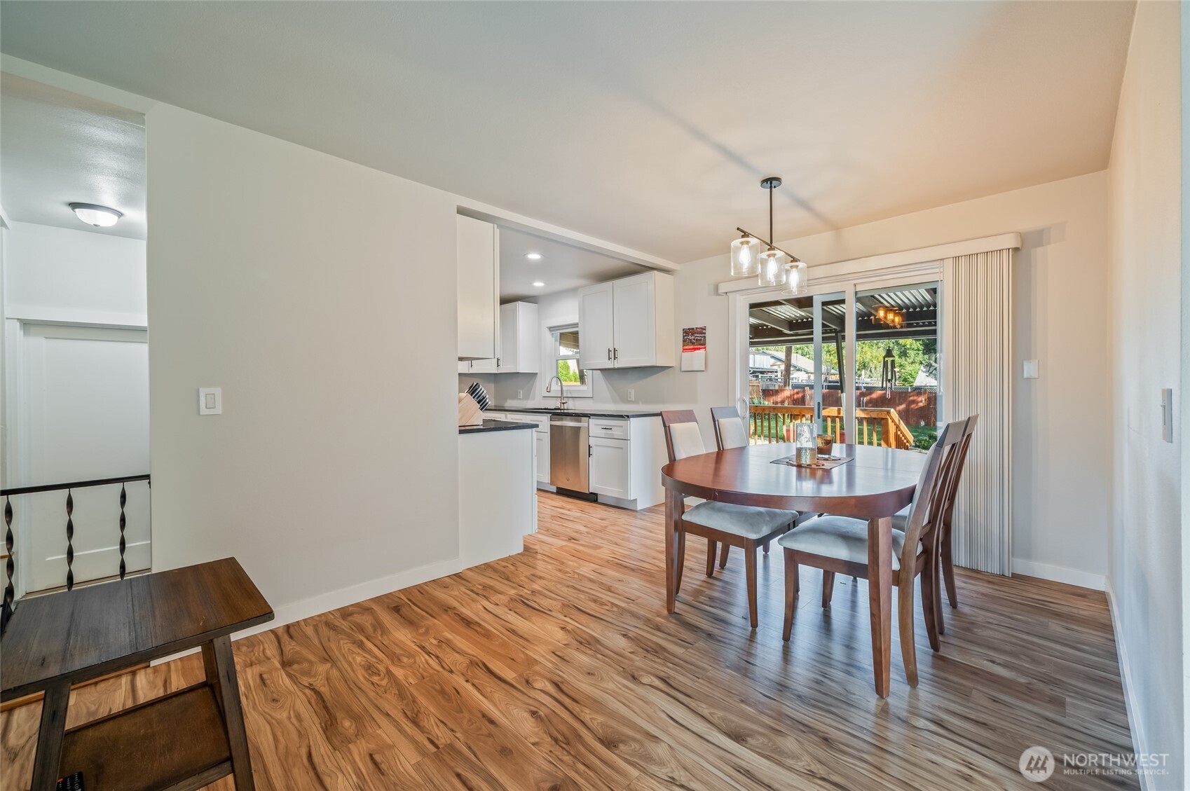 1126 8th Street Property Photo 4