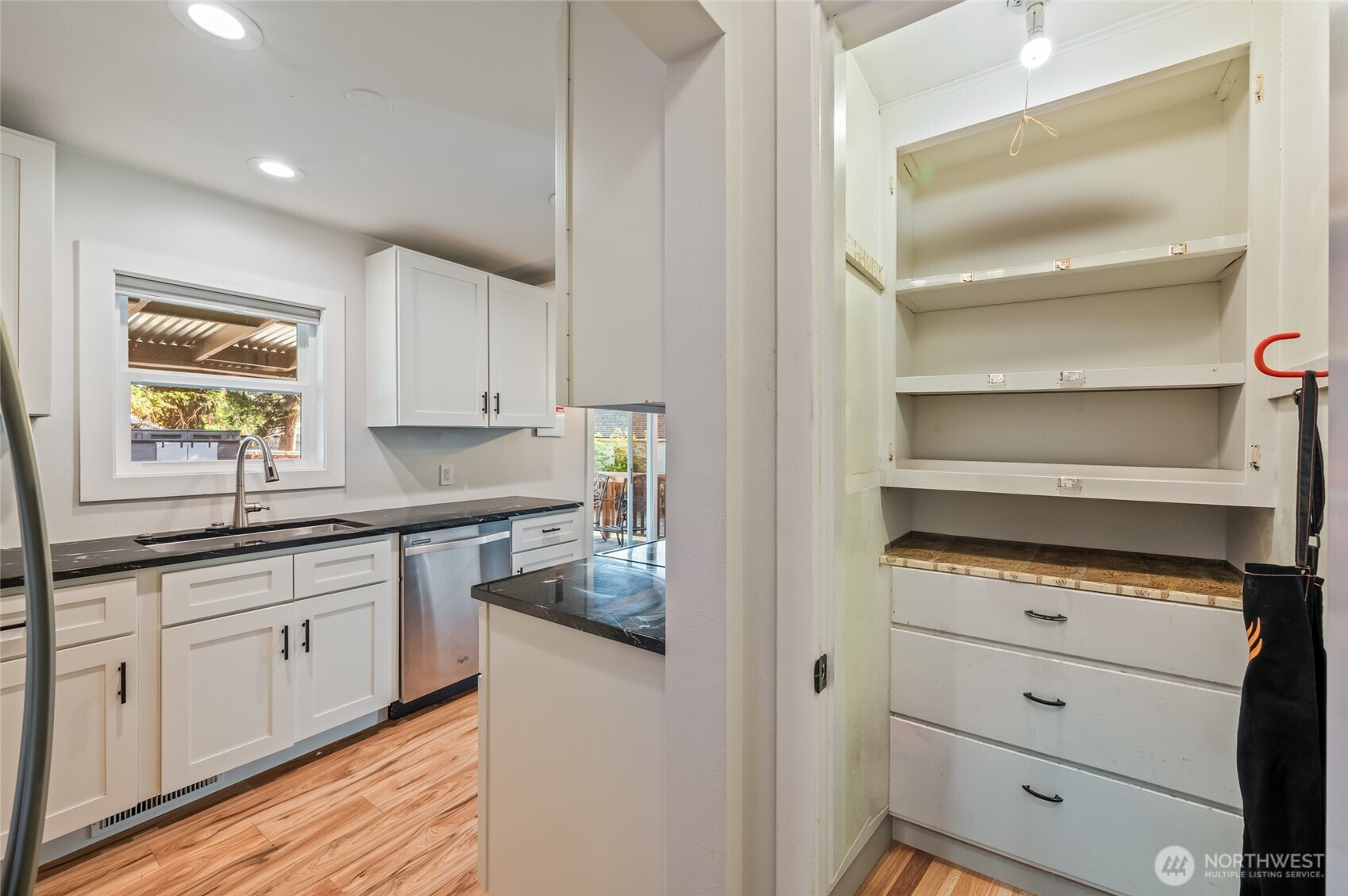 1126 8th Street Property Photo 10