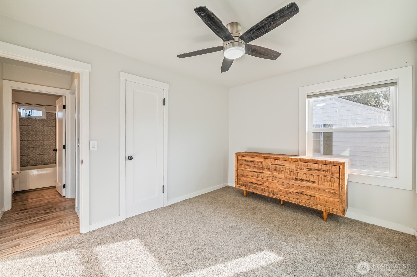 1126 8th Street Property Photo 12