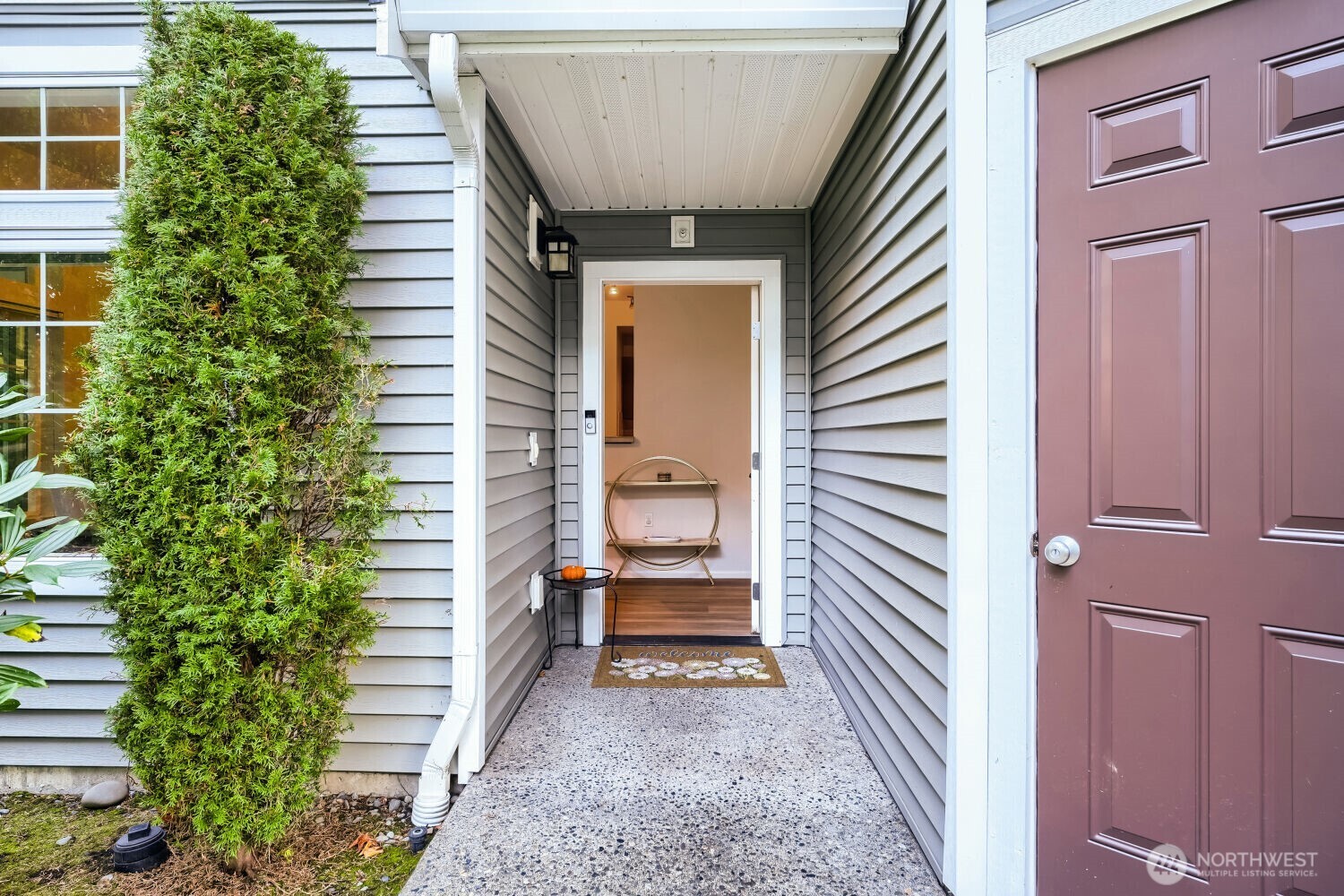 21082 40th Place G1 Property Photo 2