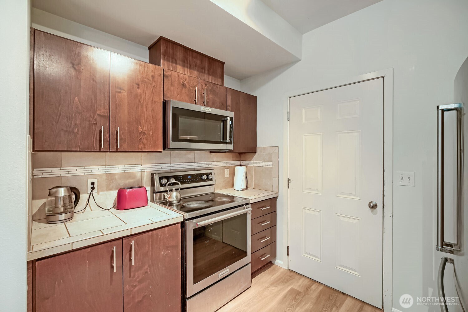 21082 40th Place G1 Property Photo 11