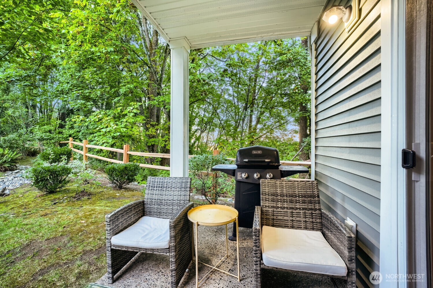 21082 40th Place G1 Property Photo 22