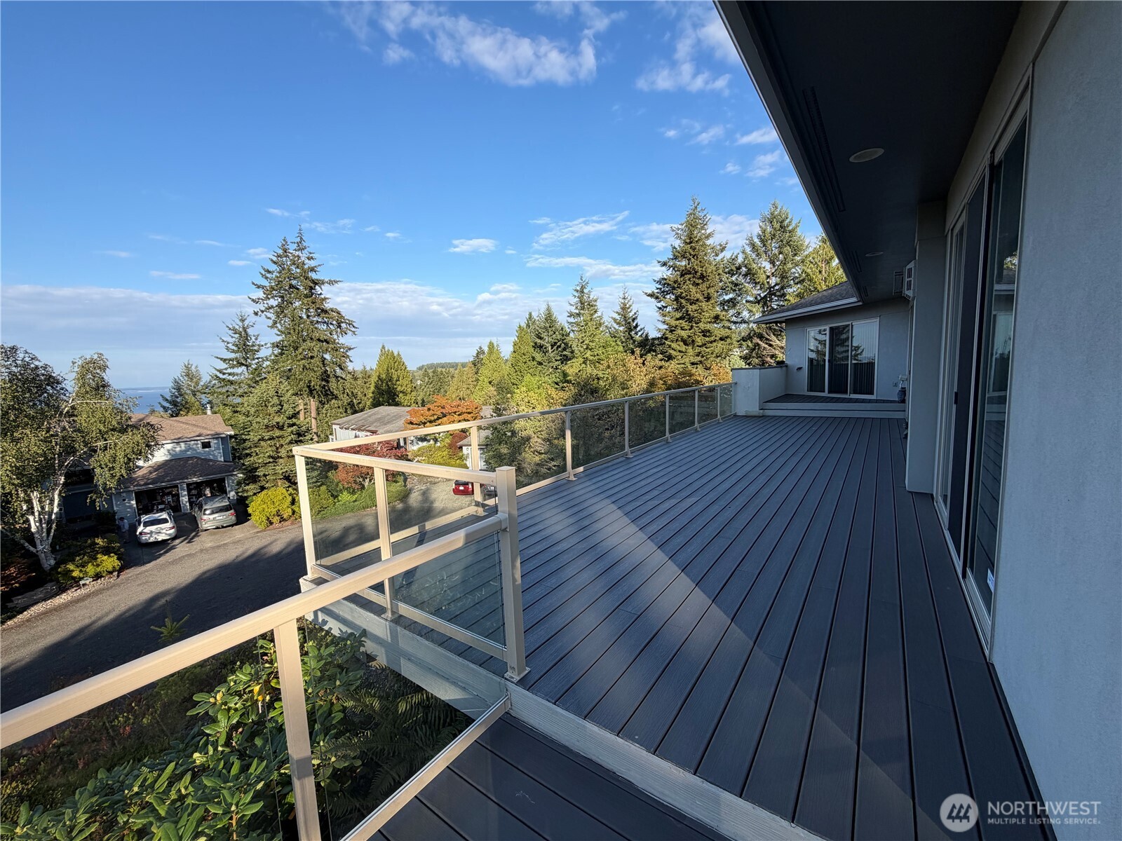 152 Dunsmuir Rd Property Photo 8