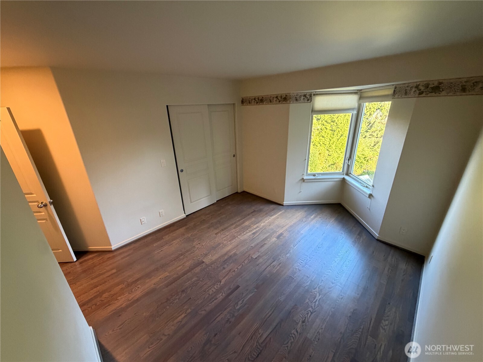 152 Dunsmuir Rd Property Photo 12