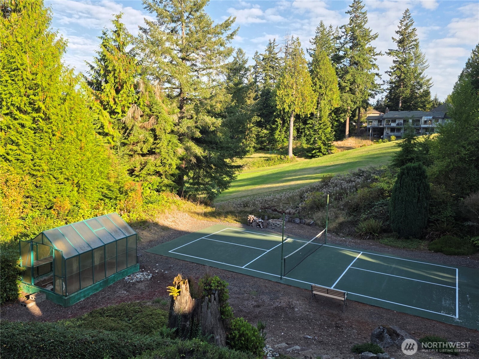 152 Dunsmuir Rd Property Photo 16