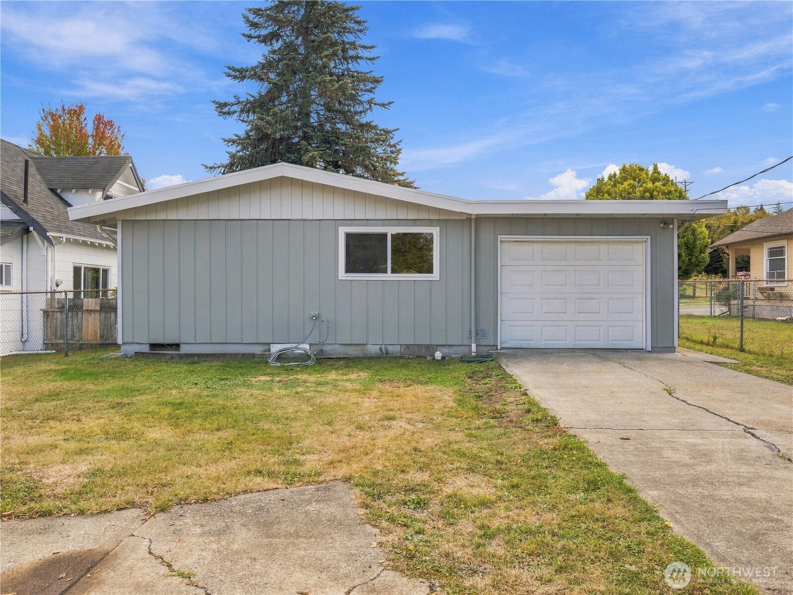1609 E Wright Avenue Property Photo 30