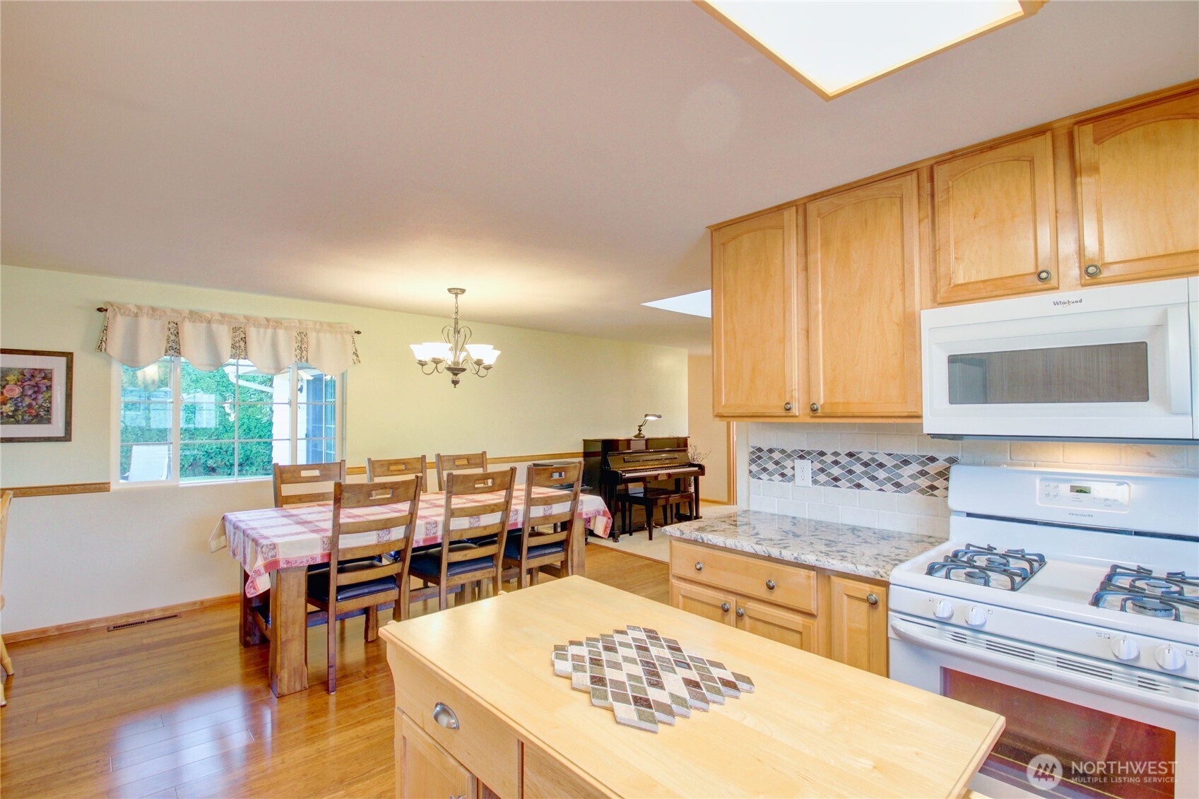 815 Evans Drive Property Photo 9