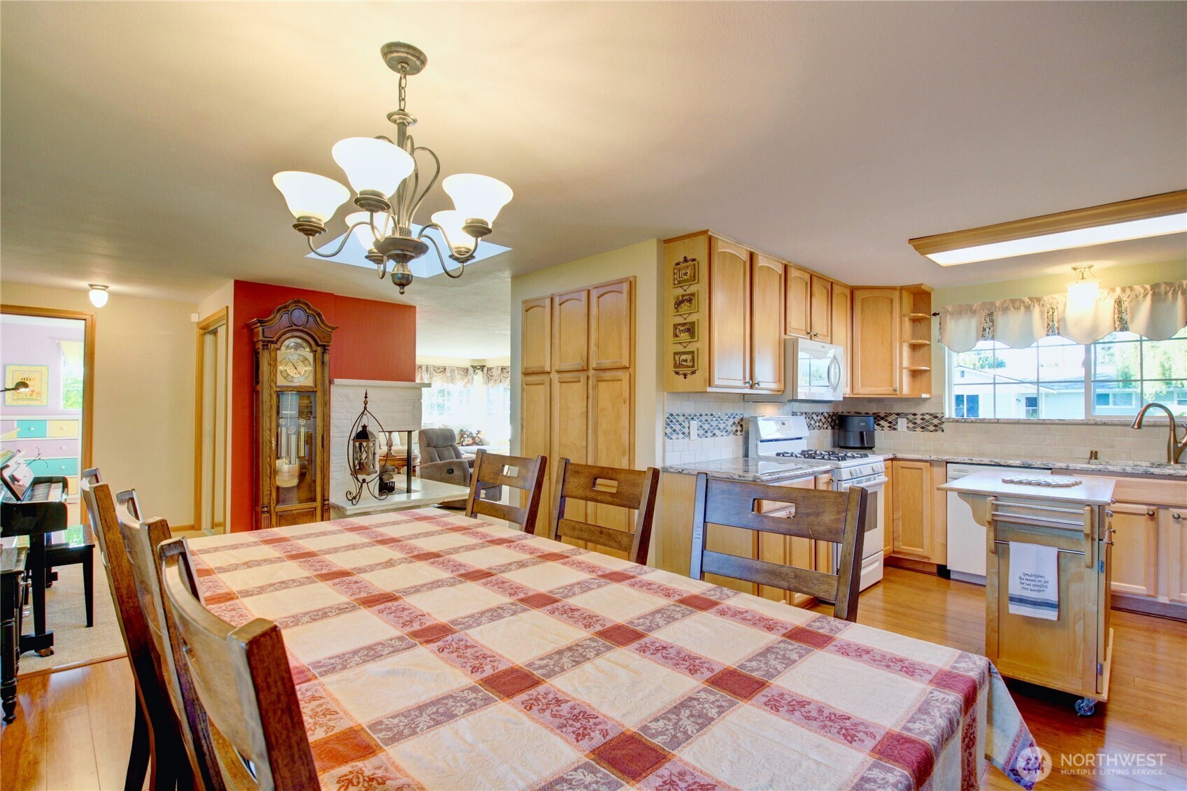 815 Evans Drive Property Photo 11