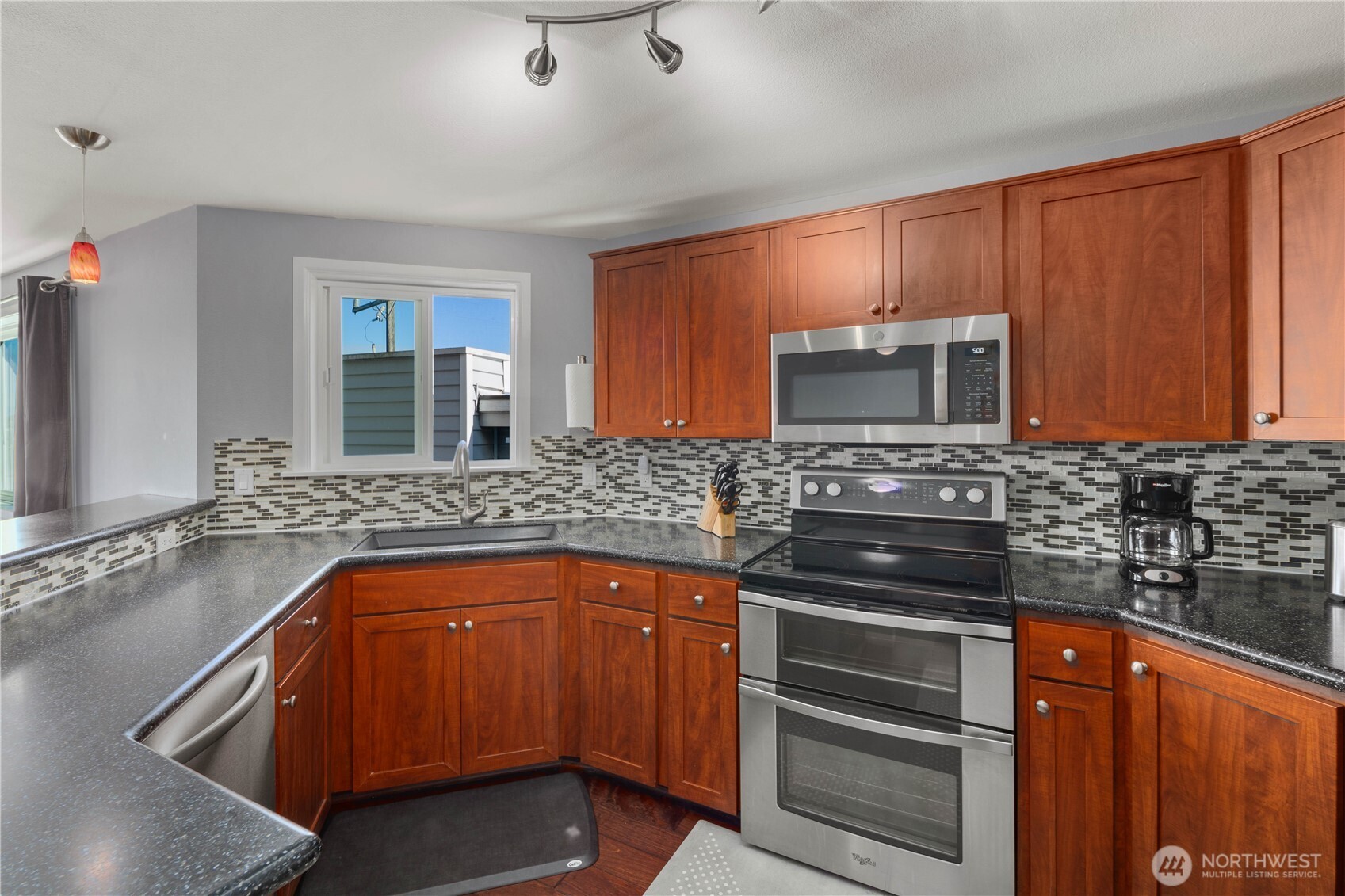7111 Linden Avenue 304 Property Photo 11