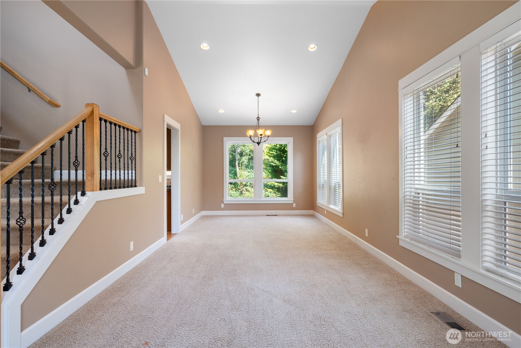 132 Alta Vista Road Property Photo 6