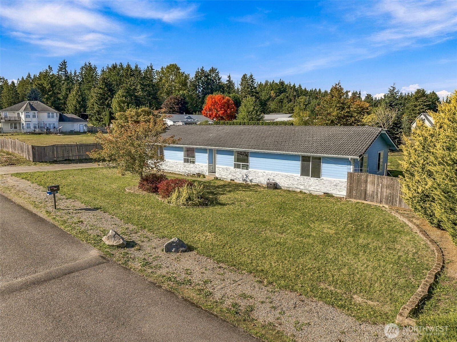 13903 229th Street Ct Property Photo 2