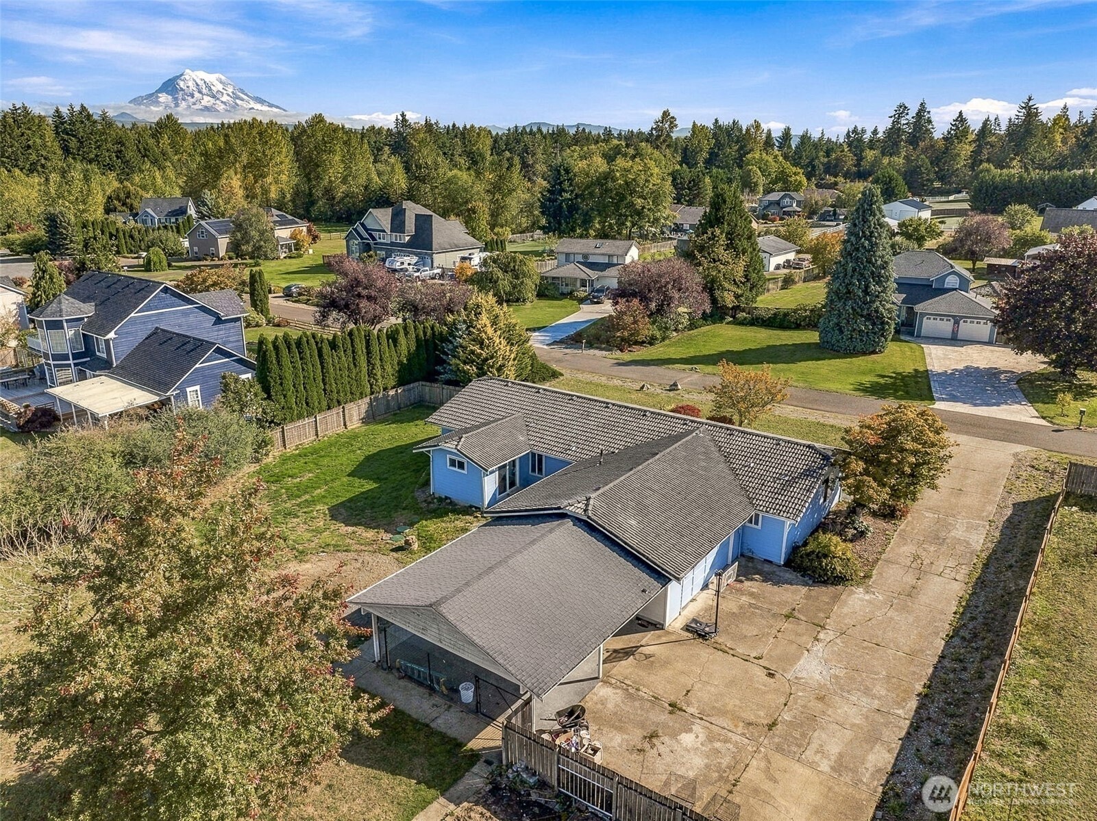 13903 229th Street Ct Property Photo 3