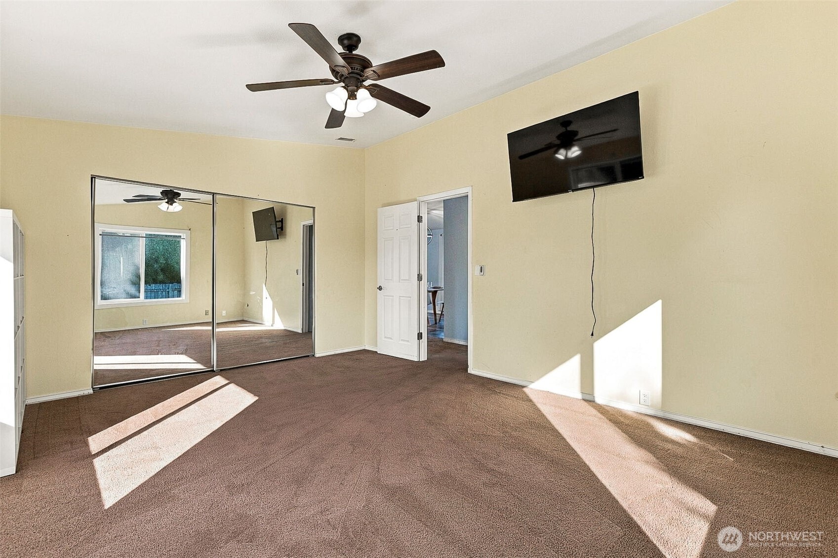 13903 229th Street Ct Property Photo 23